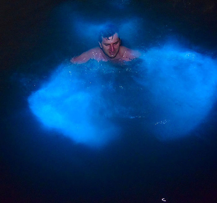 MONTEGO BAY Laguna luminosa