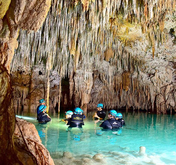 AKUMAL Río Secreto + Ruinas de Tulum